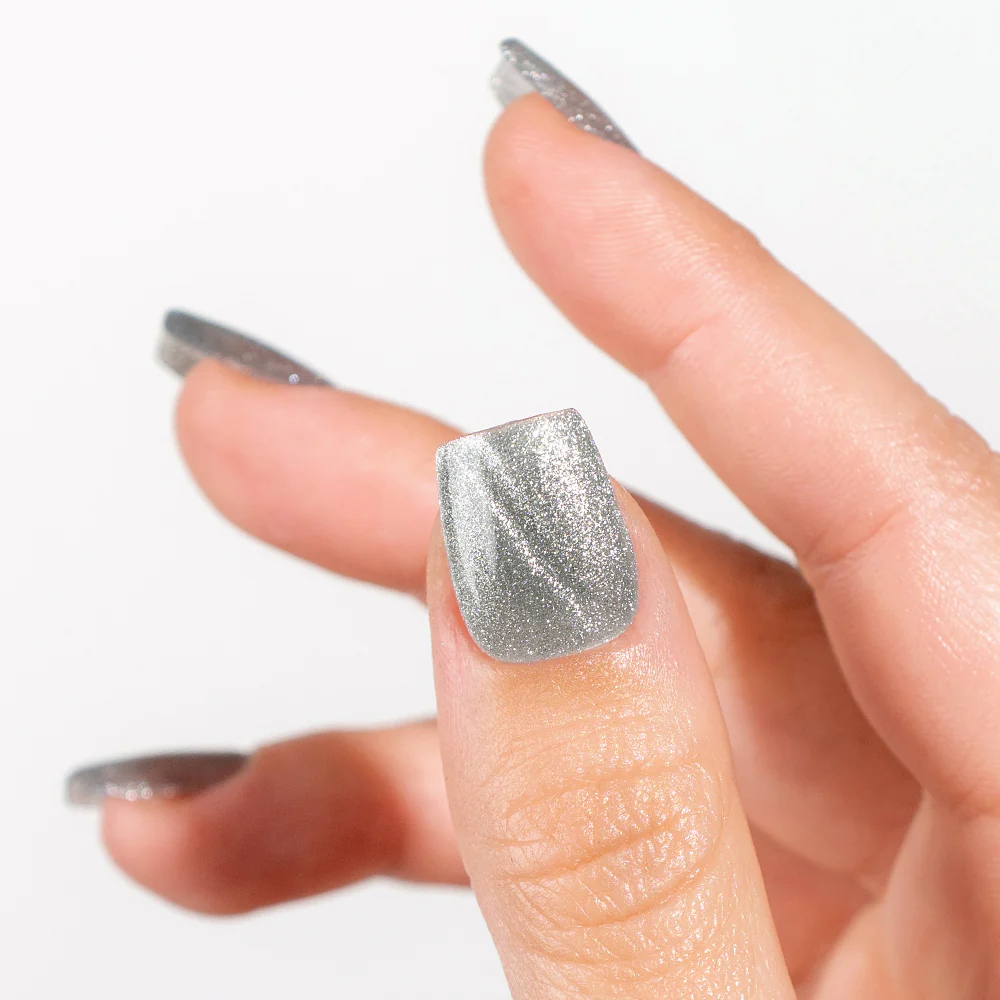 Esmalte semipermanente Cat Eye Velvet Silver #296 - Image 4