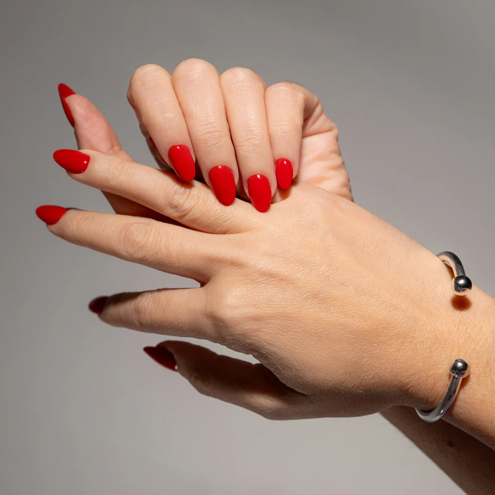 Esmalte semipermanente FEMME FATALE #218 - Image 3