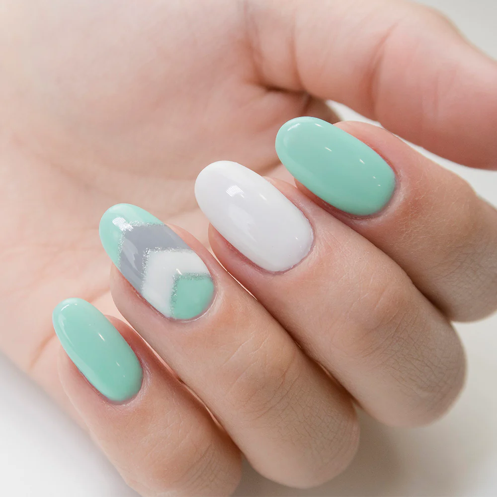 Esmalte semipermanente MALDIVAS #151 - Image 3