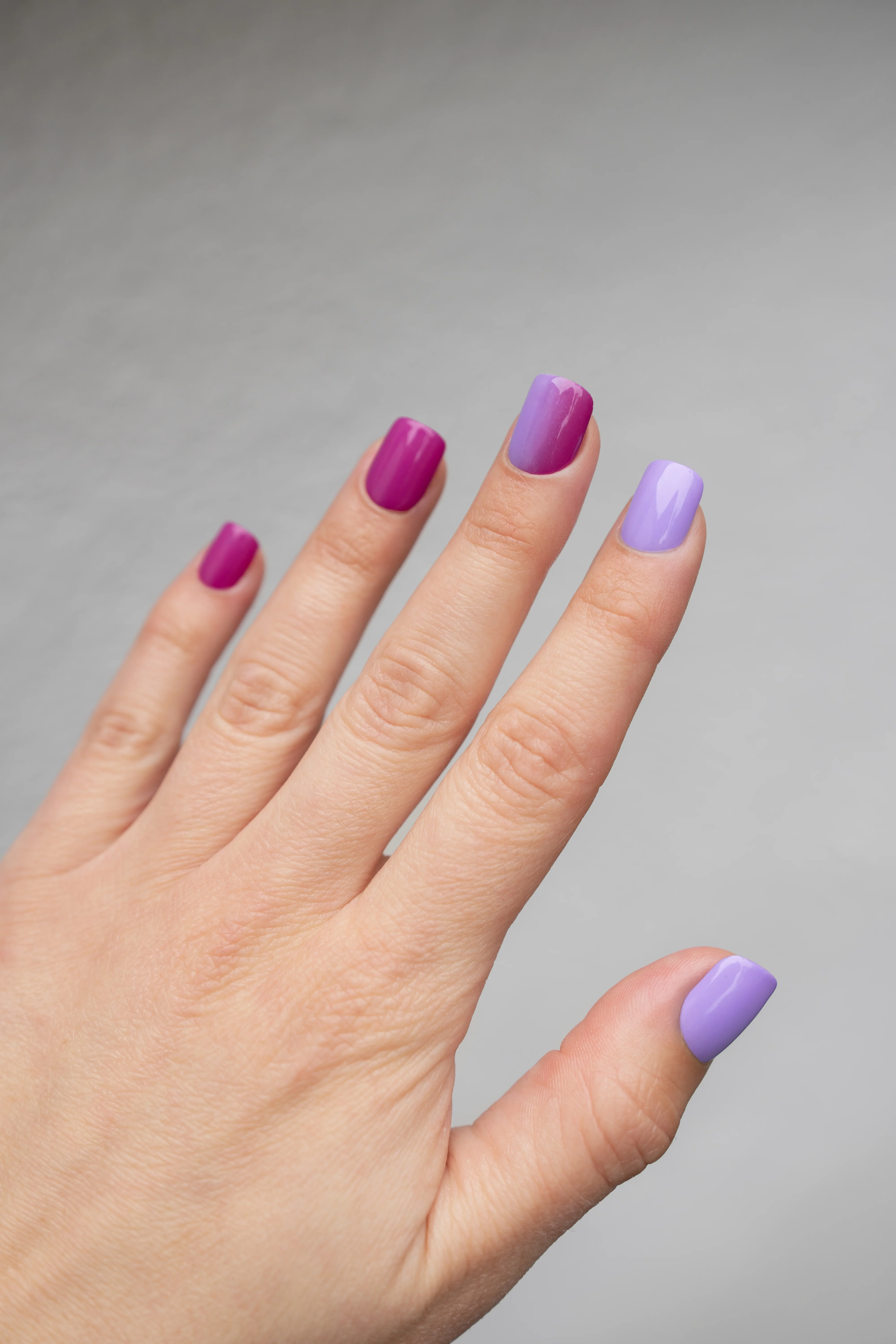 Esmalte semipermanente SPICY GRAPE #089 - Image 4