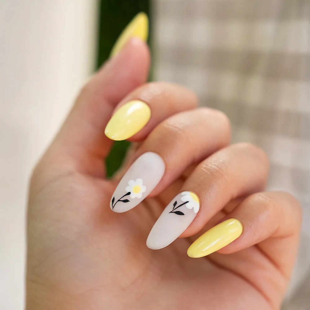 Esmalte semipermanente SUNFLOWER #197 - Image 4