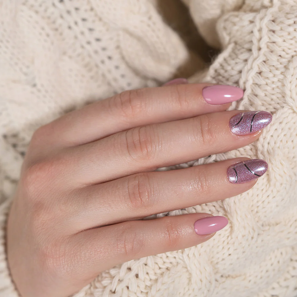 Esmalte semipermanente TENDER BLUSH #068 - Image 4